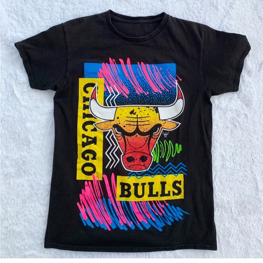 Vintage 90s NBA Chicago Bulls Black Graphic Tee